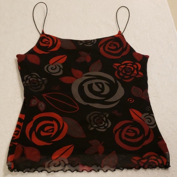 Black and red spaghetti string camisole - Picture 1 of 8